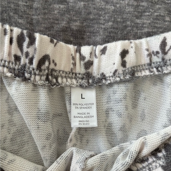 NWT 2 sets of ladies pajamas - Picture 9 of 10